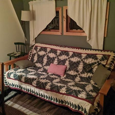Buffalo Creek Bed And Breakfast Роббинсвилл Экстерьер фото
